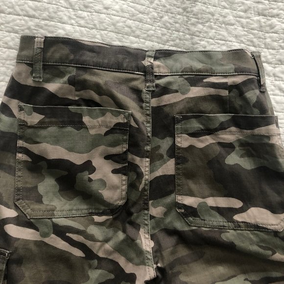 J.Crew 9" Cargo Toothpick Pants in Camo Print 28 - Picture 5 of 6